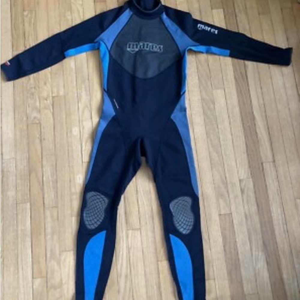 Mares Men's Full-Body Wetsuit - Black & Blue